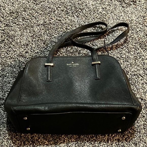 Kate Spade purse - Picture 1 of 1